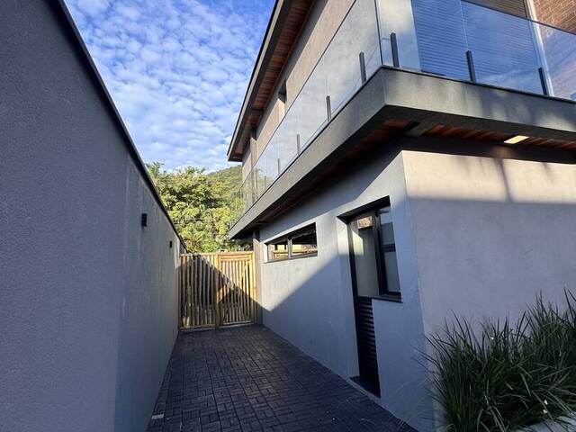 Casa para Venda em São Sebastião - 3